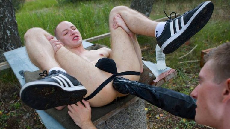 Fisting In The Great Outdoors – Part 2