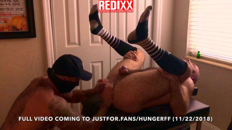 Elbow Deep And Double Fisting: FfurryStud and HungerFF