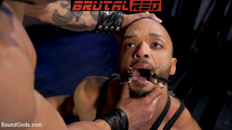 Dillon Diaz Gets Used By Latex Master Arad Winwin