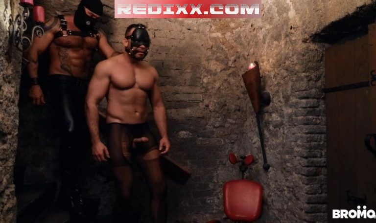 Leather Daddy Bruno Turbo Uses His Slave Dee