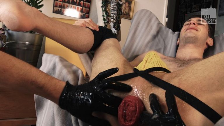 Rosebud Fisting: Pup Davey & Damian FF Gay Fisting & BDSM Rosebud Fisting: Pup Davey & Damian FF