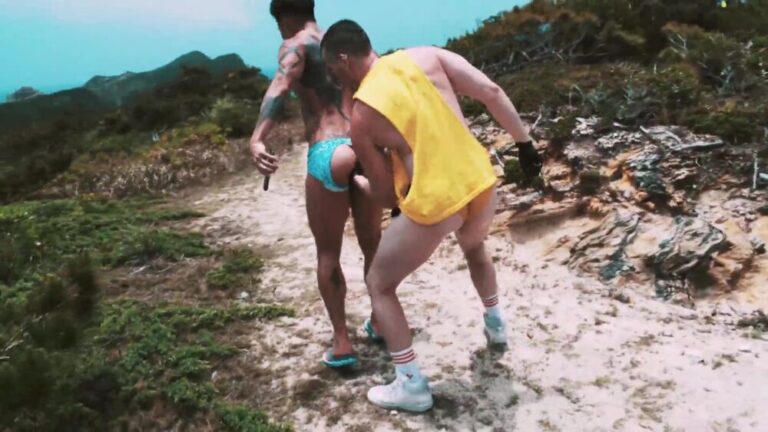 Paradiso: Axel Abysse & Yoshi Kawasaki Fist Fuck Each Other