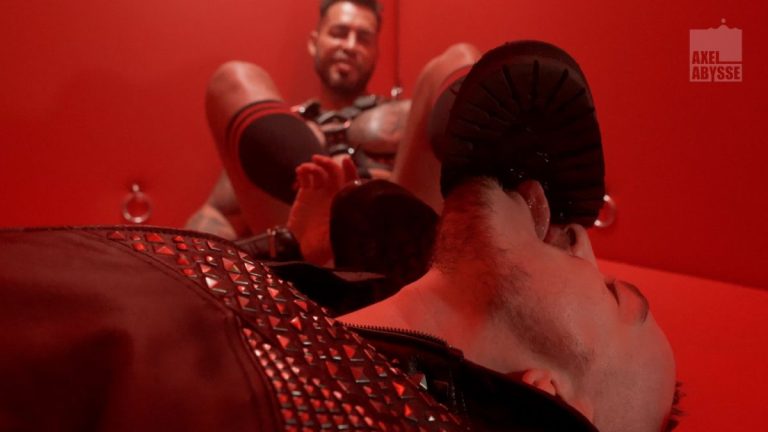 Foot Fucking, Fisting & Pissing With Viktor Rom & Axel Abysse