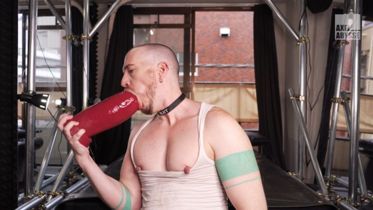 Axel Abysse Rides The Arthur Dildo
