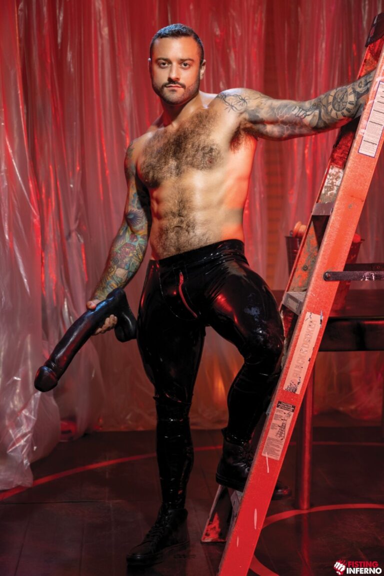 Rubber Fetish & Rosebud Pumping: Devin Franco & Drew Valentino