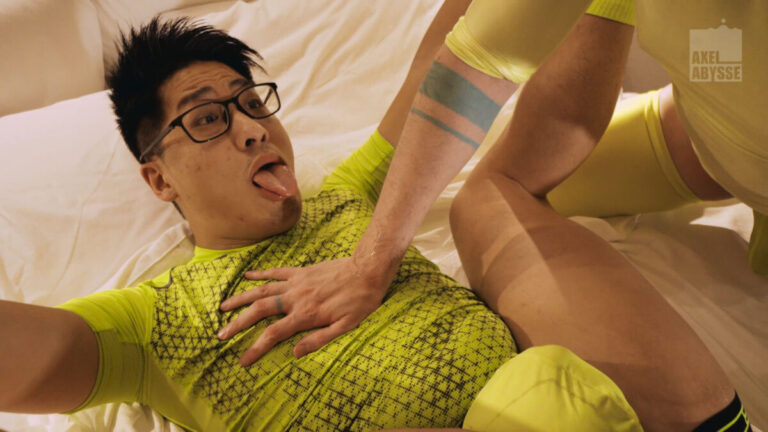Jeffrey Chang & Axel Abysse Punch Each Other’s Rosebuds
