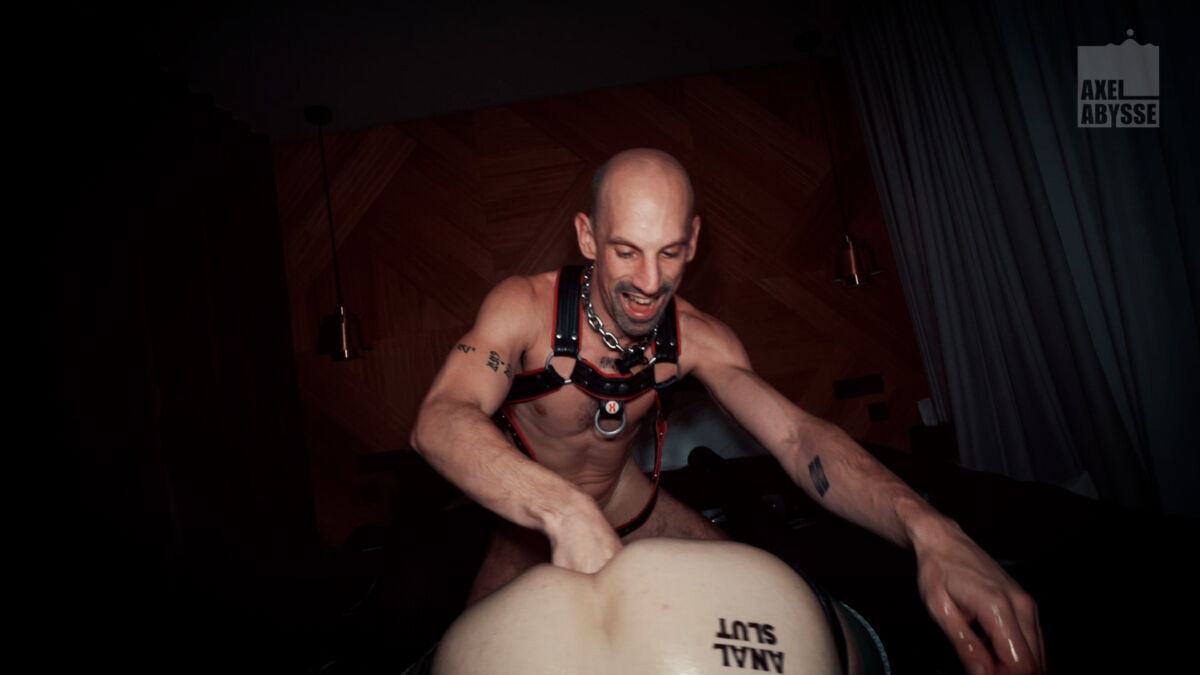 Pup Spyke & Axel Abysse – Double Fisting 5