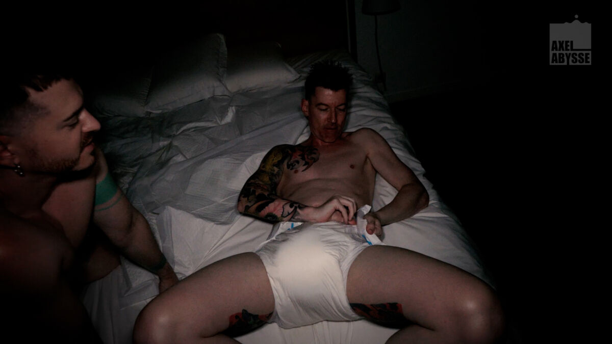 Axel Introduces The Gorgeous Fister Alex Kanyon 21