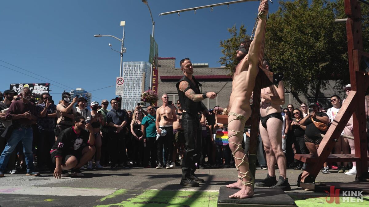 Christian Wilde Gives Vander Pulaski Pain & Pleasure