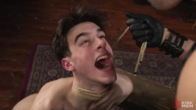 Eddie Patrick Makes His BDSM Debut With Max Mabry 16