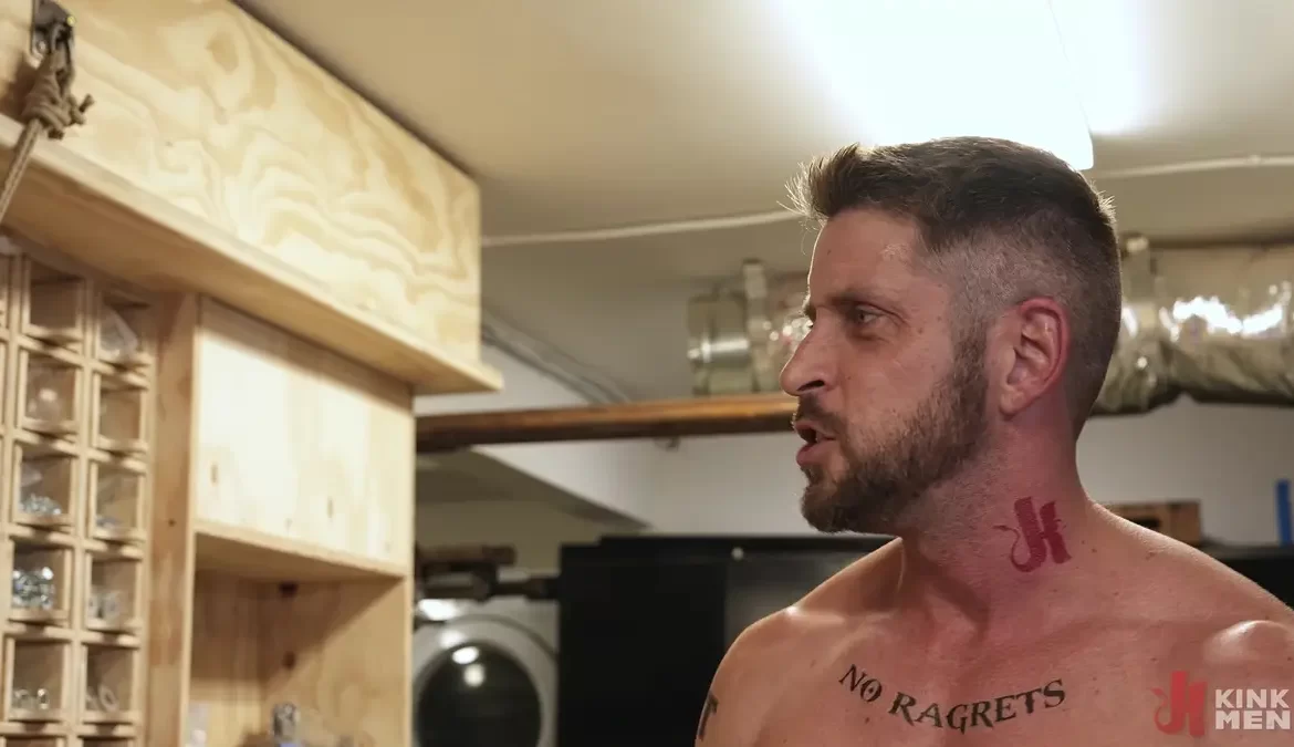 Johnny Ford Solves Vander Pulaski's Fuck Machine Problem 8