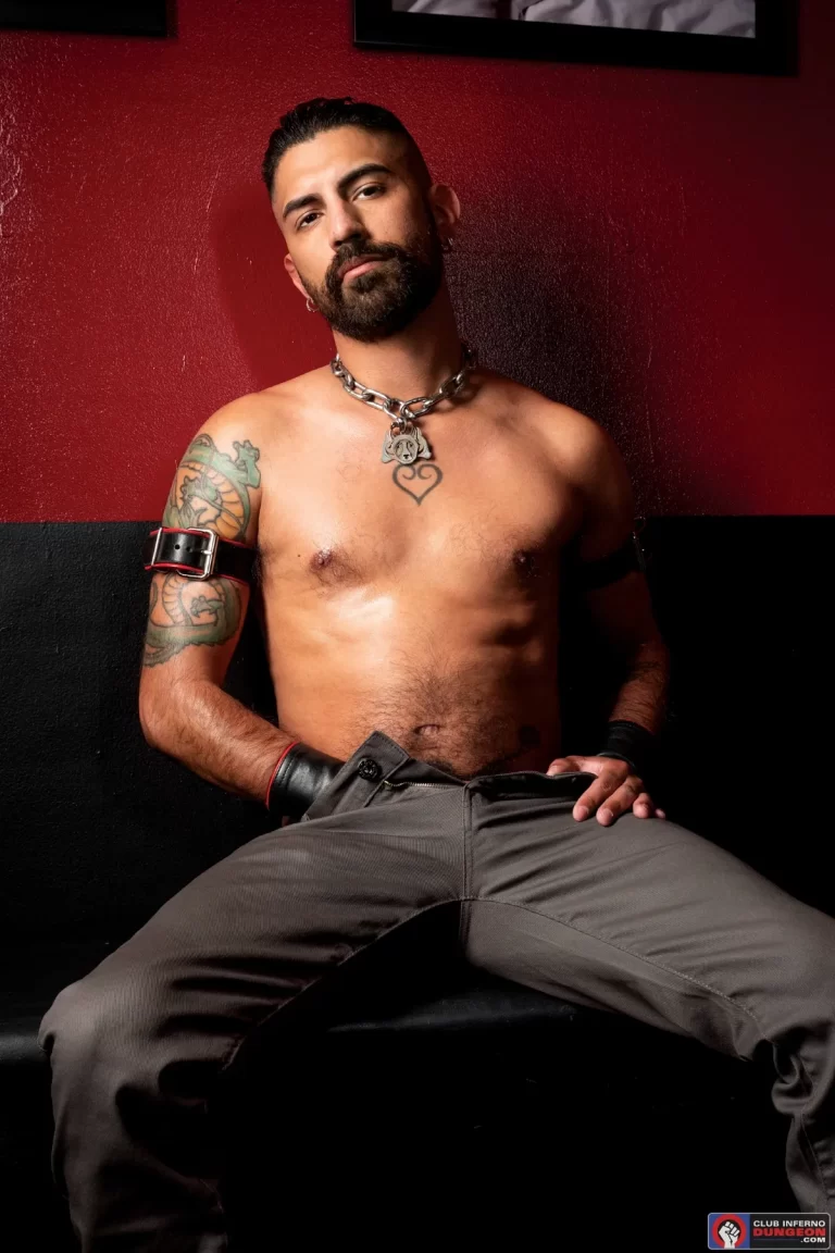 Jayson Parker Fists Pup Hades’ Private Entrance 3