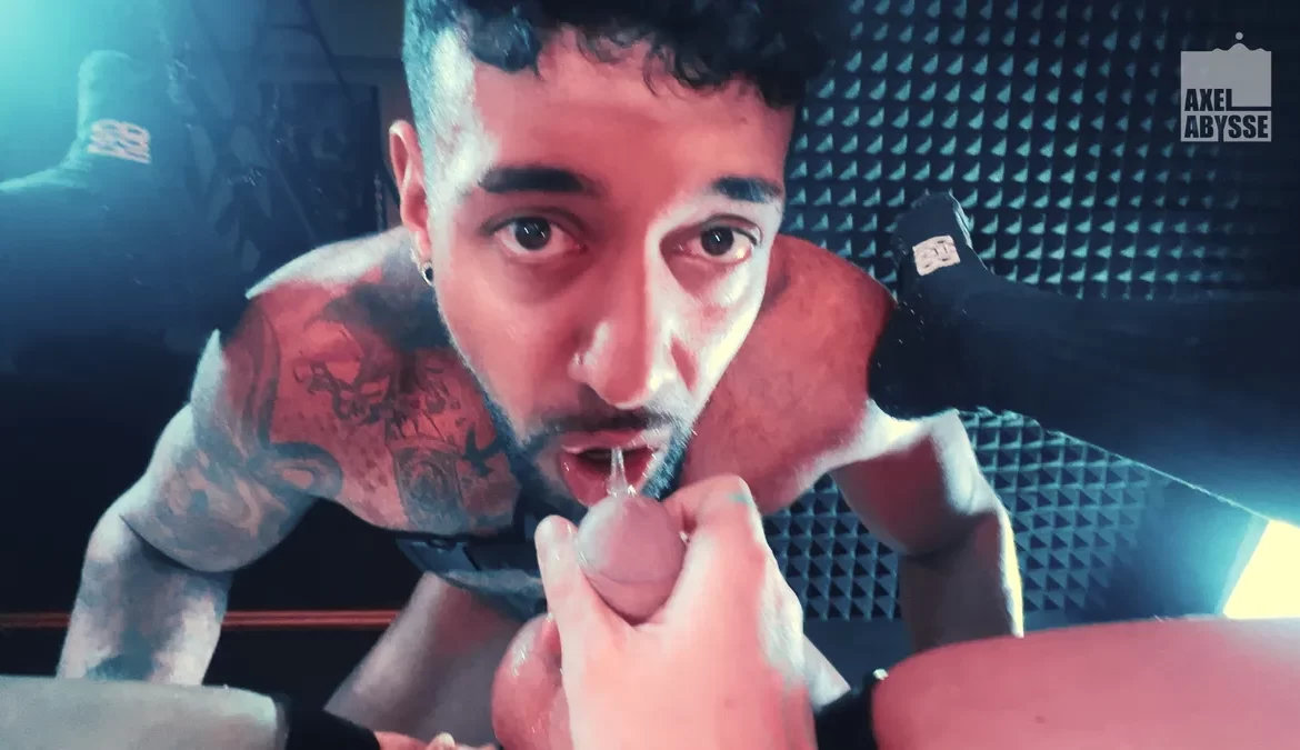 Fitness Papi Punches Axel Abysse’s Gaped Hole 5