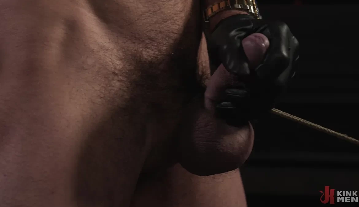 Leather Agony: Cliff Jensen Torments Vander Pulaski 3