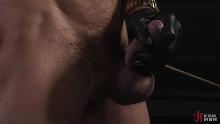 Leather Agony: Cliff Jensen Torments Vander Pulaski 3