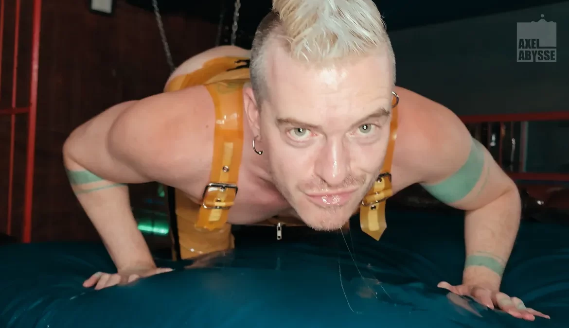 Axel Abysse's Ruined Hole Accommodates Thiago Boss' Huge Hands 15