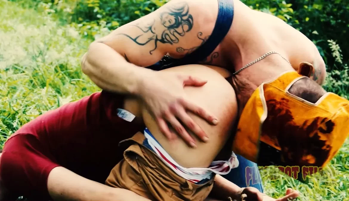 The Man-Eater AJ Alexander Fist Fucks James Oakleigh & Finn Hurre 2