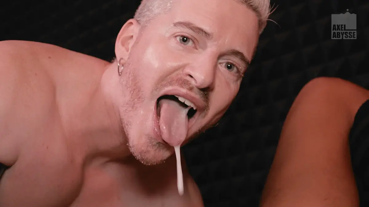 Rosebuds, Bareback & Punching With Axel Abysse & Reach 7