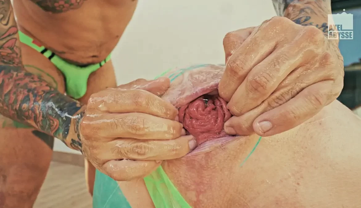 Punch Fisting 3-Way: Hole Vandalized, Axel & Erebo 2