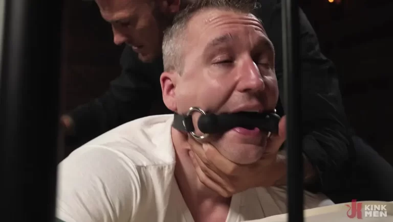 Master Christian Wilde Outdoes Himself With Baxxx's Hole
