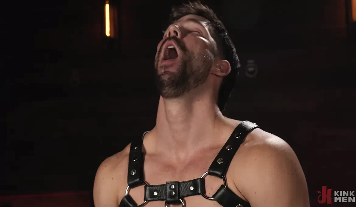 Eddie Patrick & Buck Richards’ Amazing Leather BDSM Session 19