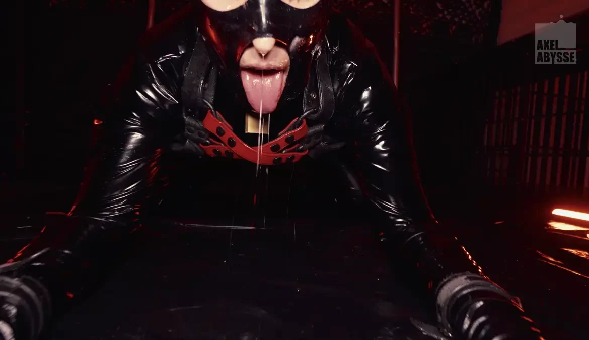 Arm Fucking: Axel Abysse Takes It From FTM Master Glitx 7