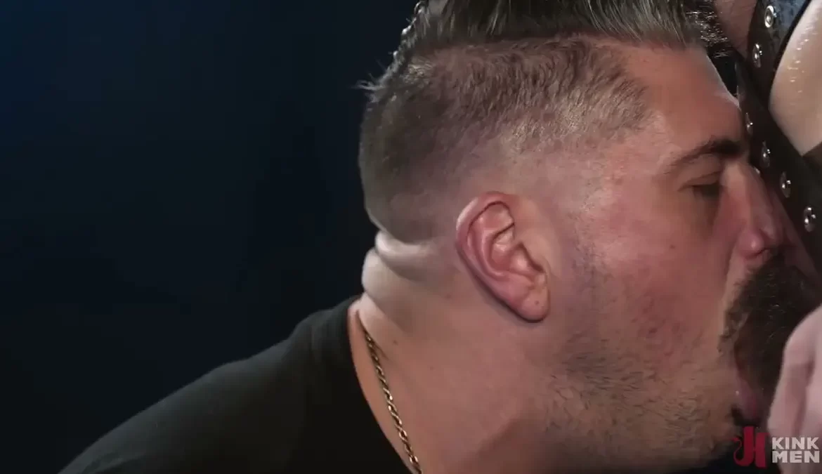 Gay Fisting & BDSM: Eddie Patrick's Ecstasy Bound in Latex by WoodxBound Eddie Patrick's Ecstasy Bound in Latex by WoodxBound 10