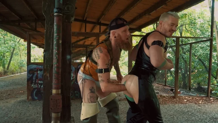 Fists, Rubber, and Piss: Axel Abysse vs Fellball 19