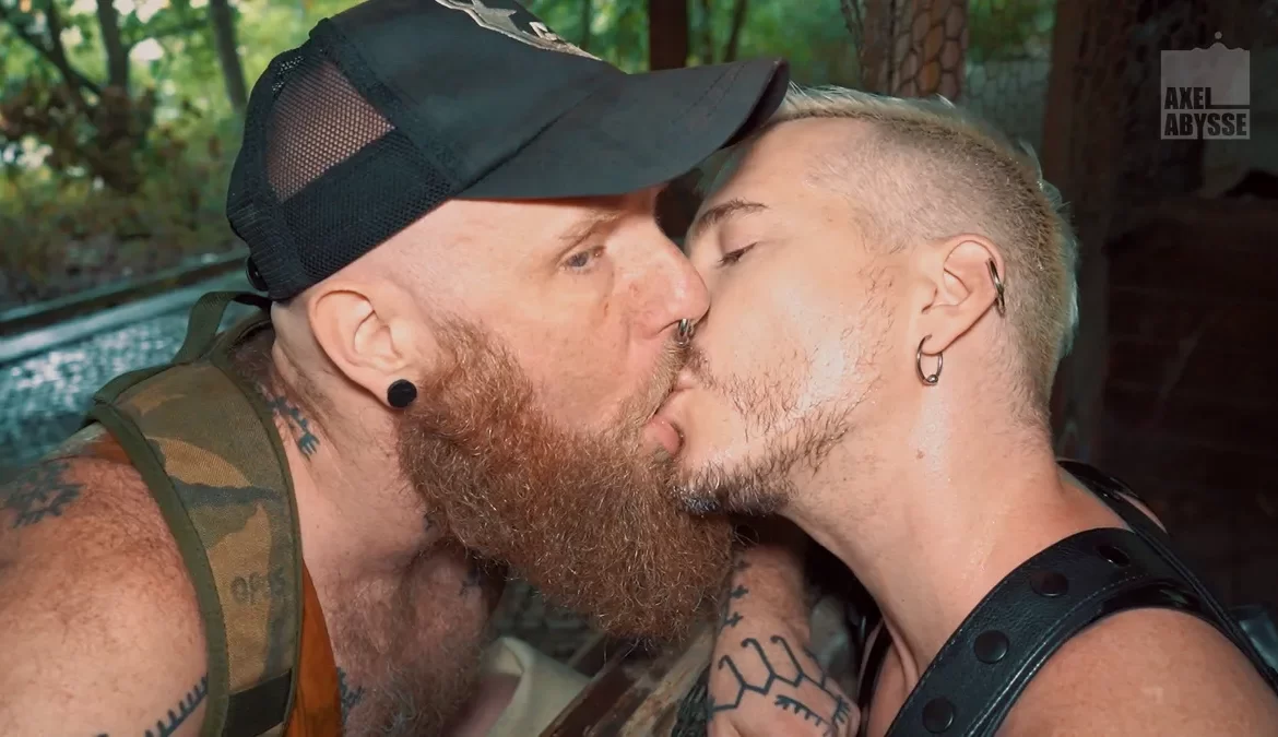 Fists, Rubber, and Piss: Axel Abysse vs Fellball 33