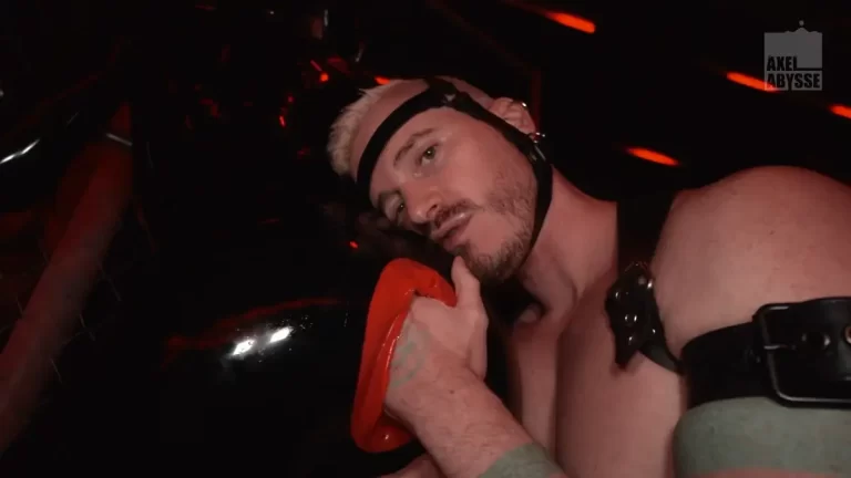 Axel Abysse & Fistus Porcus' Hot Fisting Explosion 23