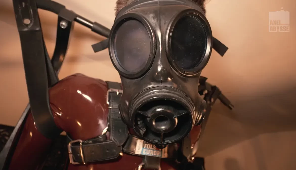 Axel Abysse & Rikki Chrome: Latex Double Fisting Invasion 14