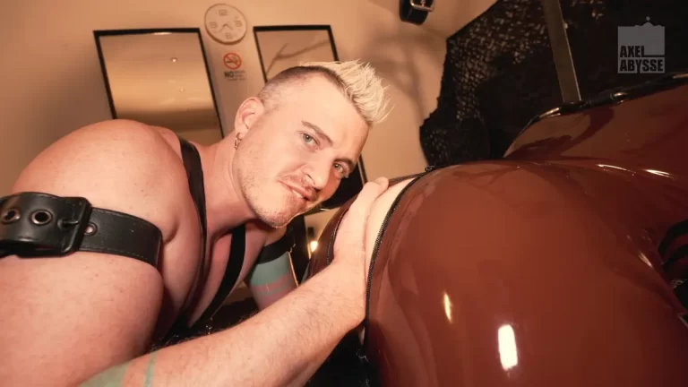 Axel Abysse & Rikki Chrome: Latex Double Fisting Invasion 5