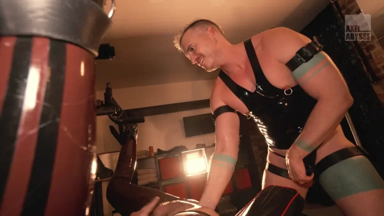 Axel Abysse & Rikki Chrome: Latex Double Fisting Invasion 7