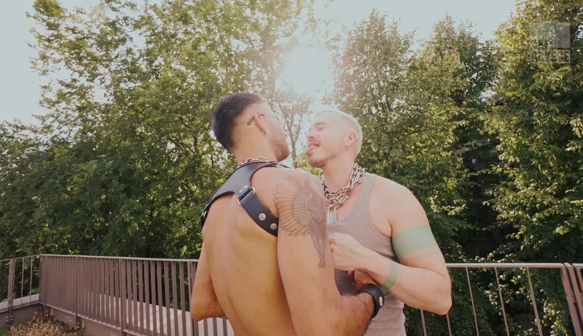 Axel Abysse & Mao Berlin Deliver the Ulimate Punch Fisting 26