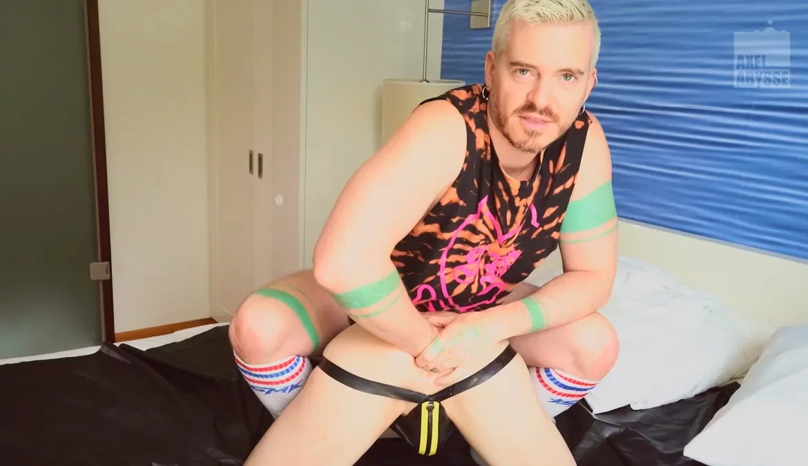 Pup Davey & Axel Abysse Turn Holes Into Abysses Again 1