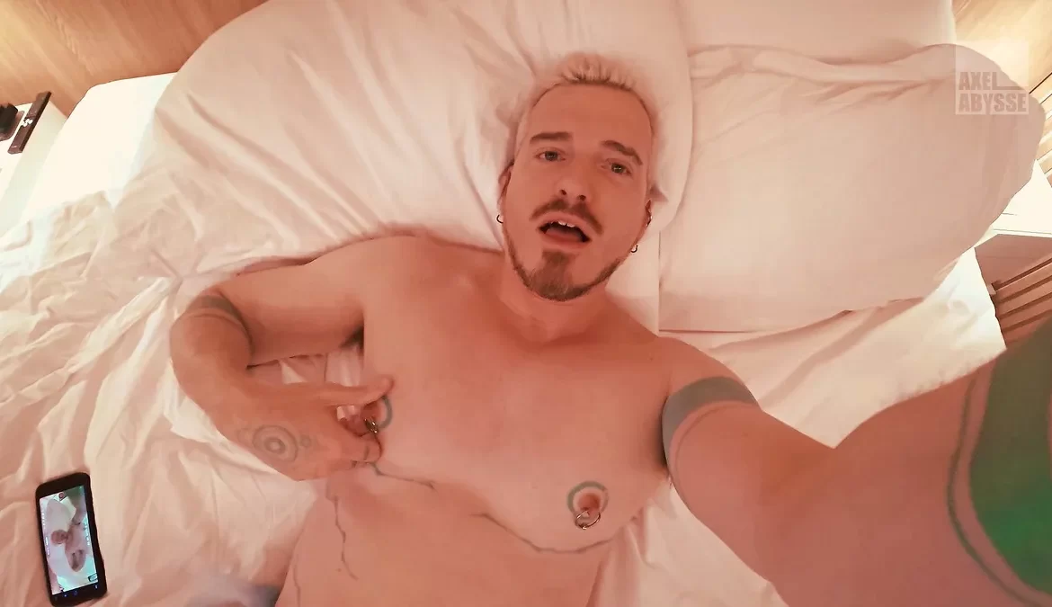 Axel Abysse Gets His Rosebud Wrecked Hard in POV 19