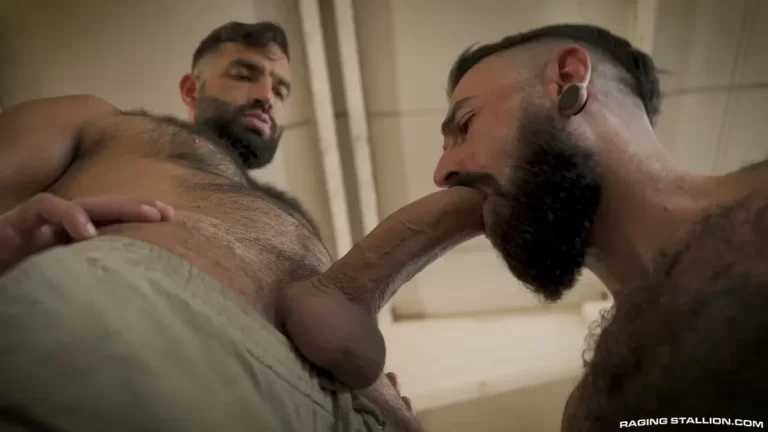 Hard to Come By: Rober Go Spreads for Leandro Garcia's Dick 3