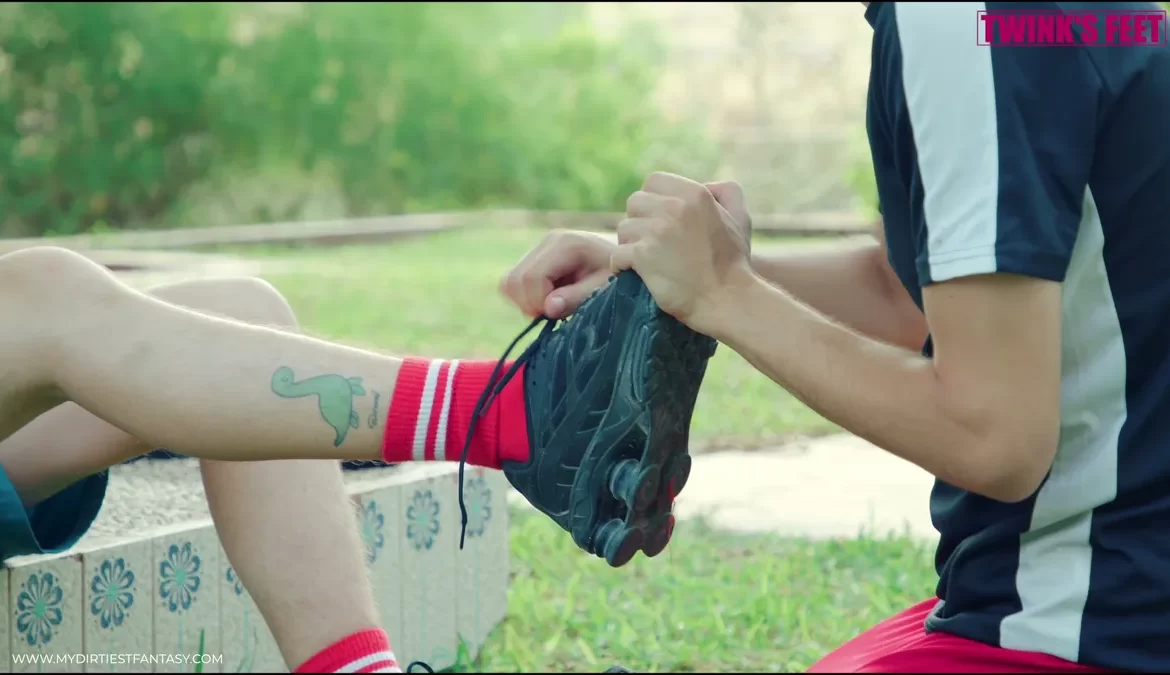 Nico Gerolf Licks Trevor Twink's Day-Old Sneaker Feet 1