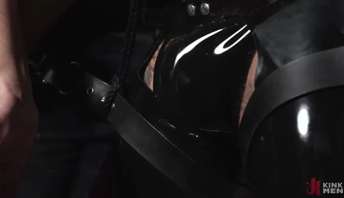 Troy Daniels Chained in Rubber for WoodxBound Edging Gay Fisting & BDSM Troy Daniels Chained in Rubber for WoodxBound Edging 3