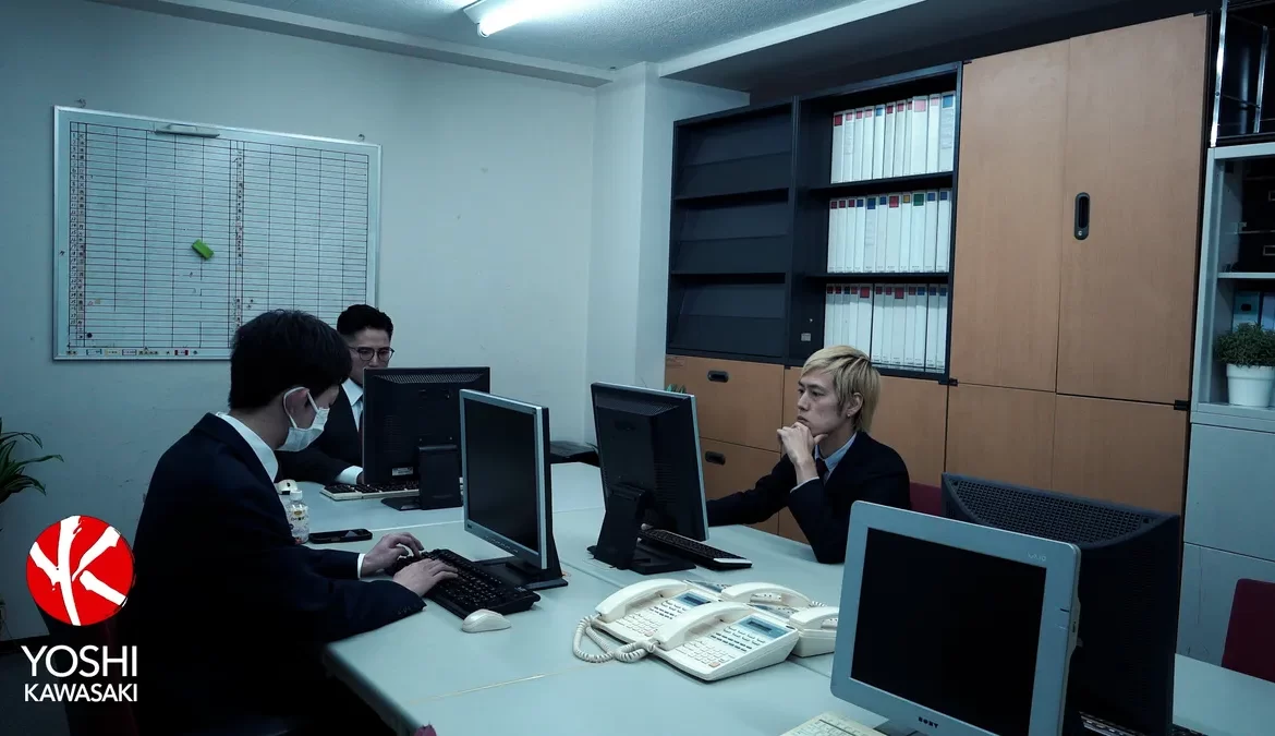 Yoshi Kawasaki's Office Fisting Threesome Gay Fisting & BDSM Yoshi Kawasaki's Office Fisting Threesome