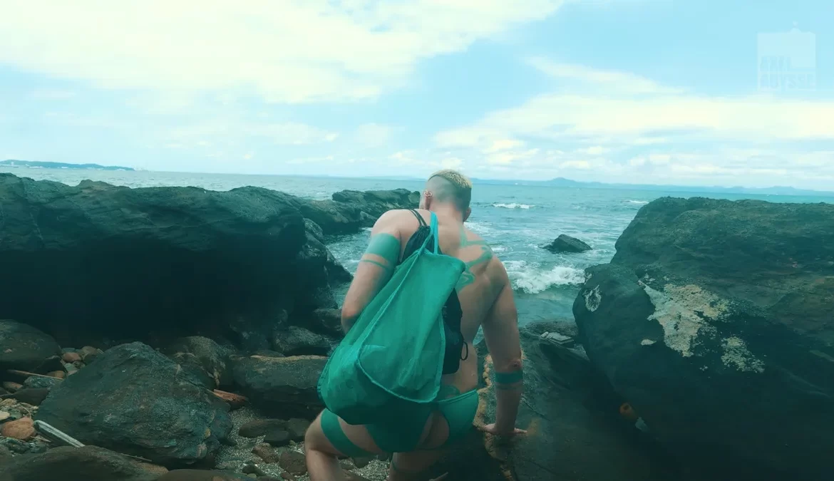 Axel Abysse & Hayashisan's Beach Flip-Fist Wreck 4
