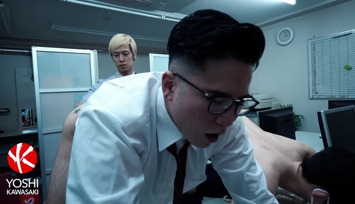 Yoshi Kawasaki Punch Fucked by Iori in The Office 5